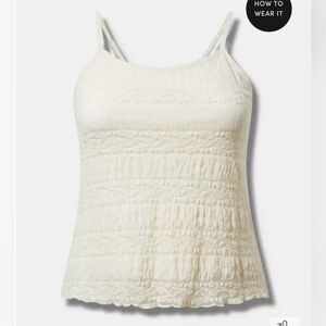 🌶️ NWT Torrid Lace Scoop Neck Cropped Cami. Size 1X